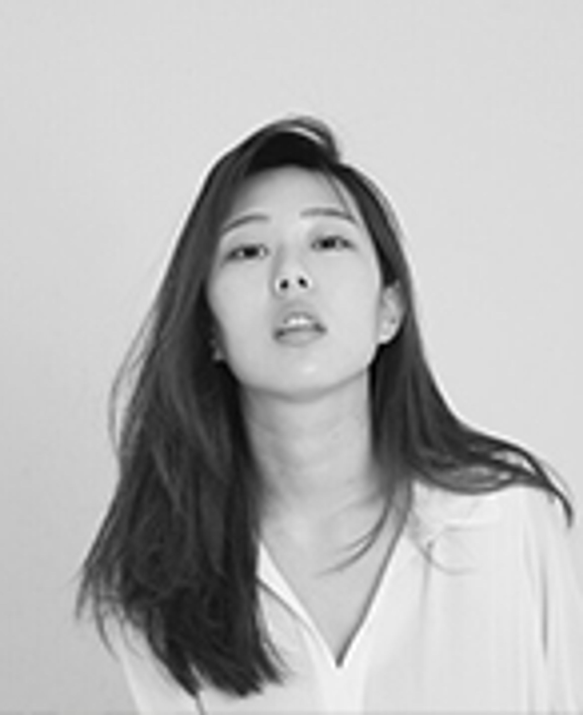 신지인