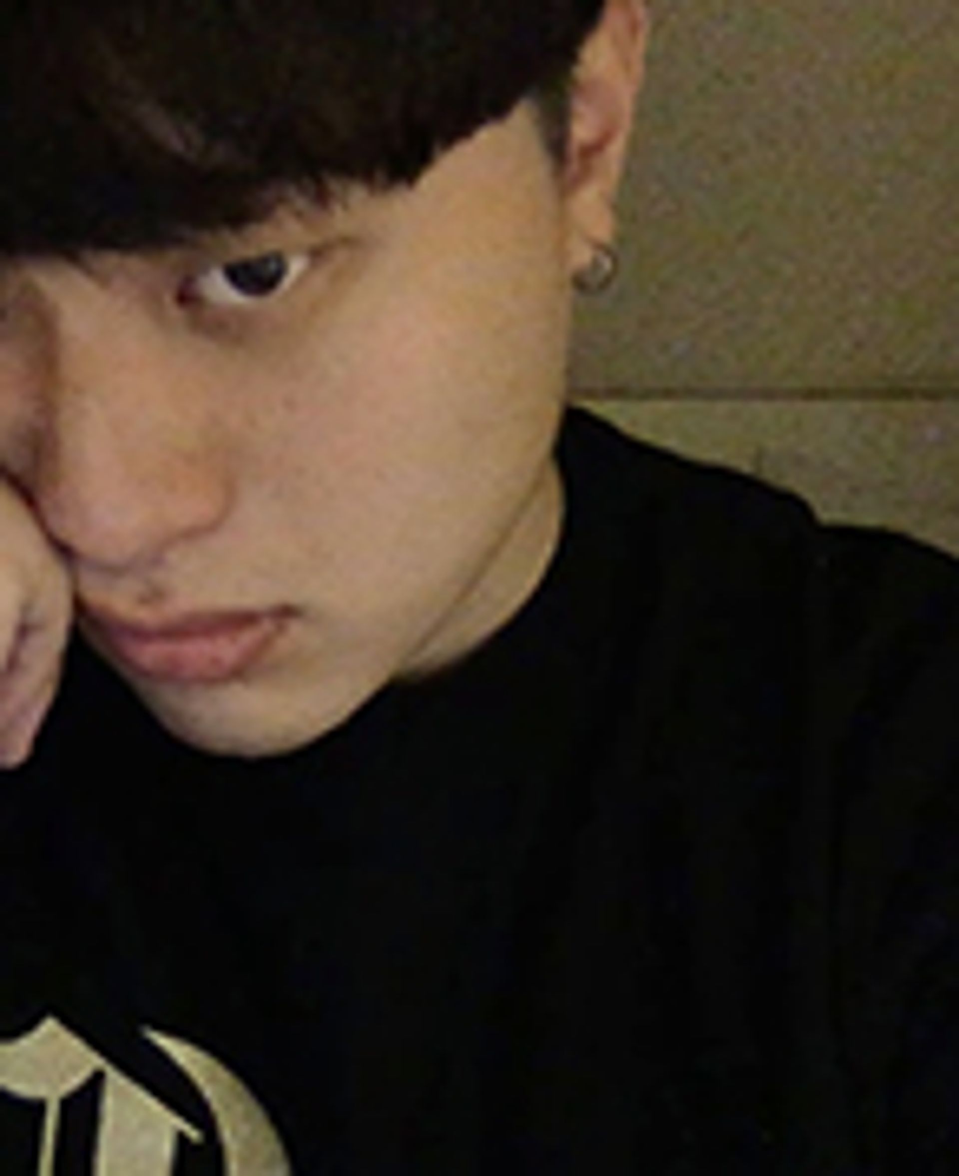 허윤
