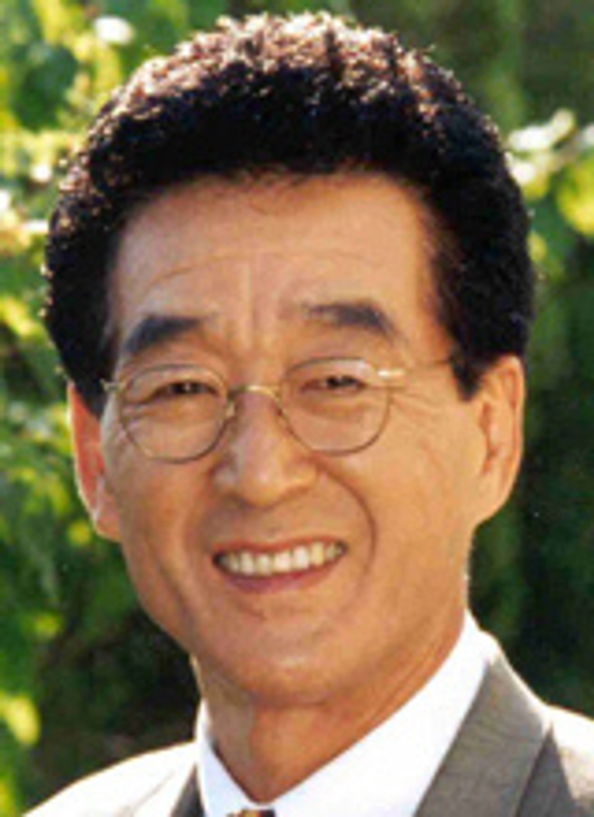 이한필