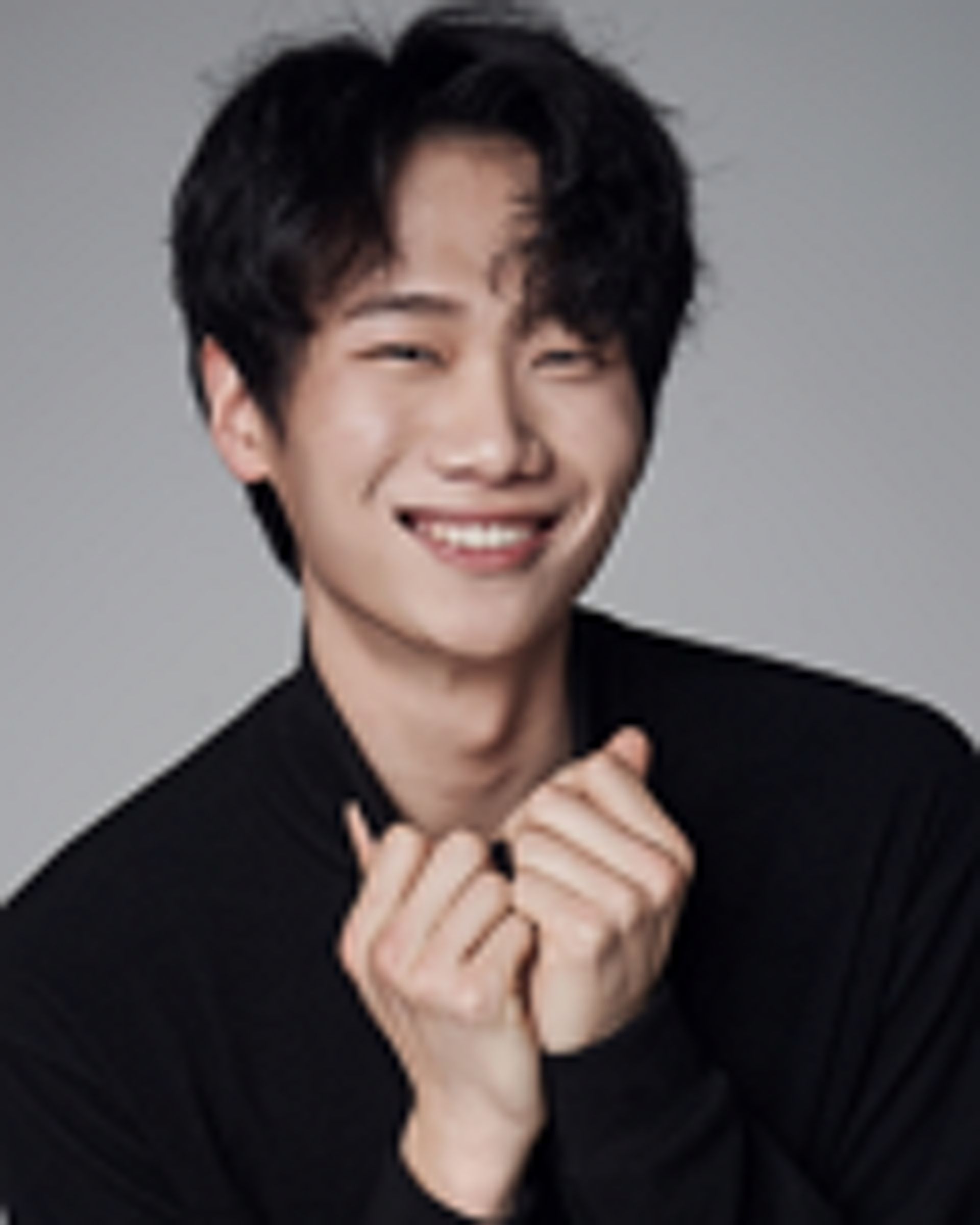 최민재