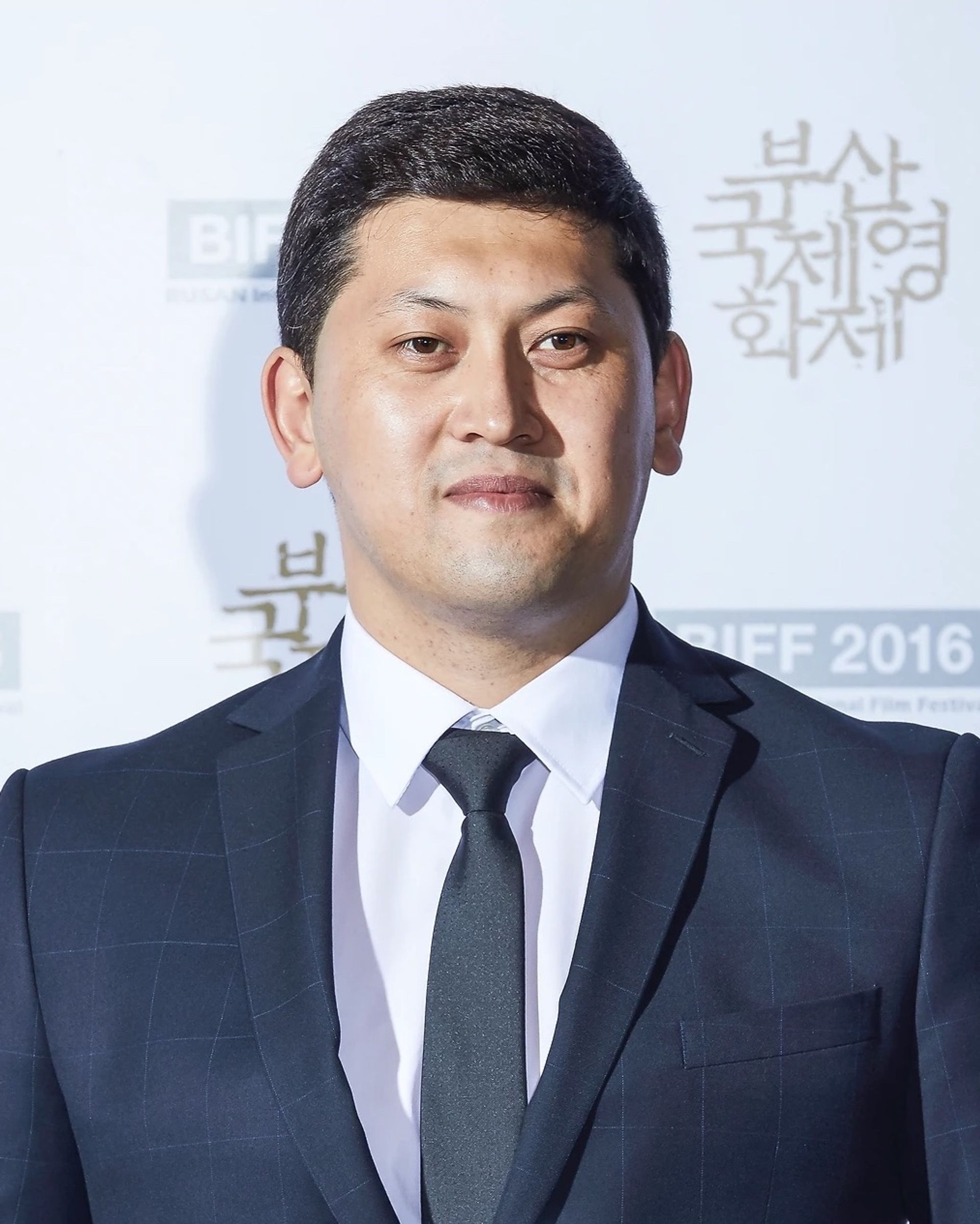 엘자트 에스켄디르
