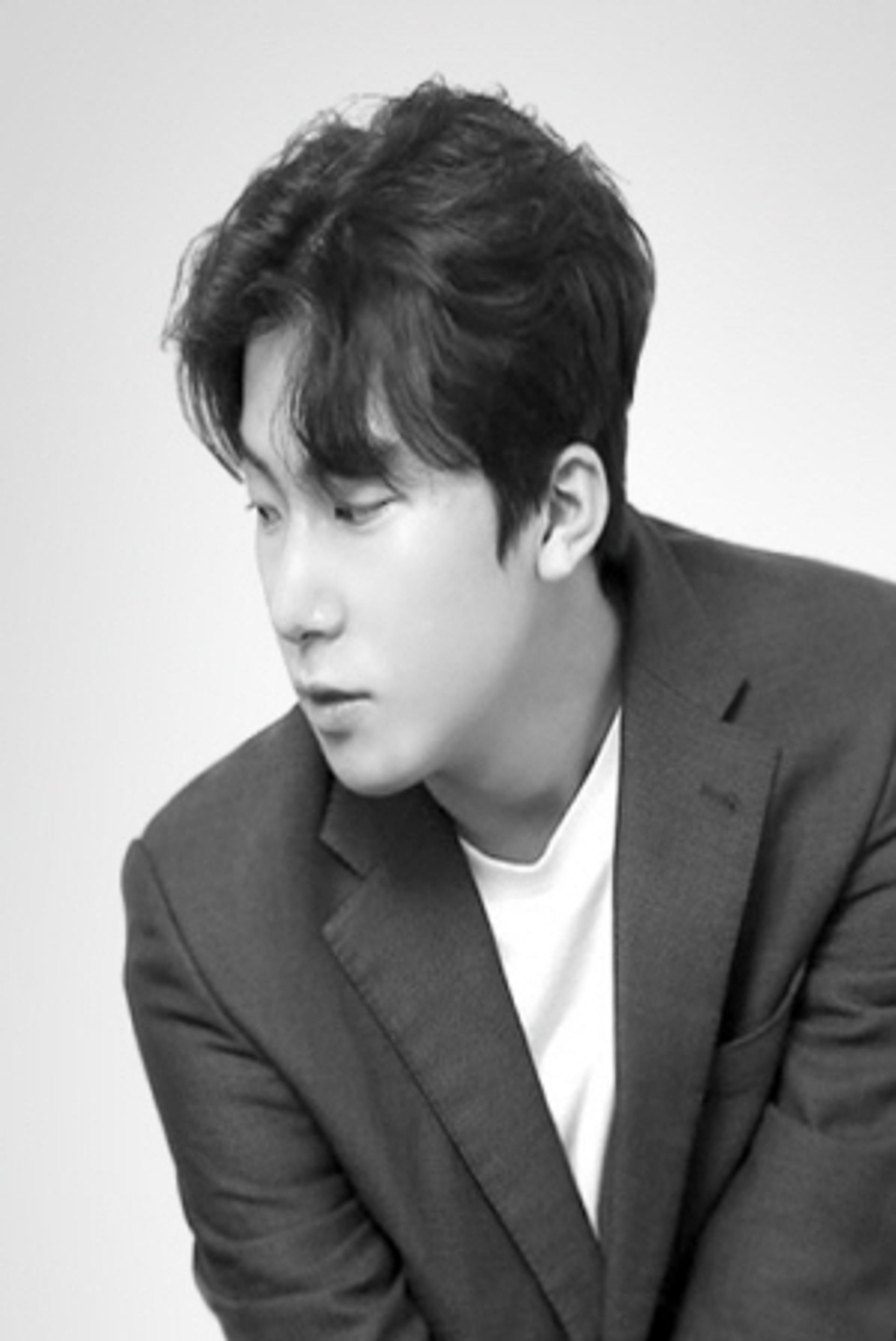 심우민