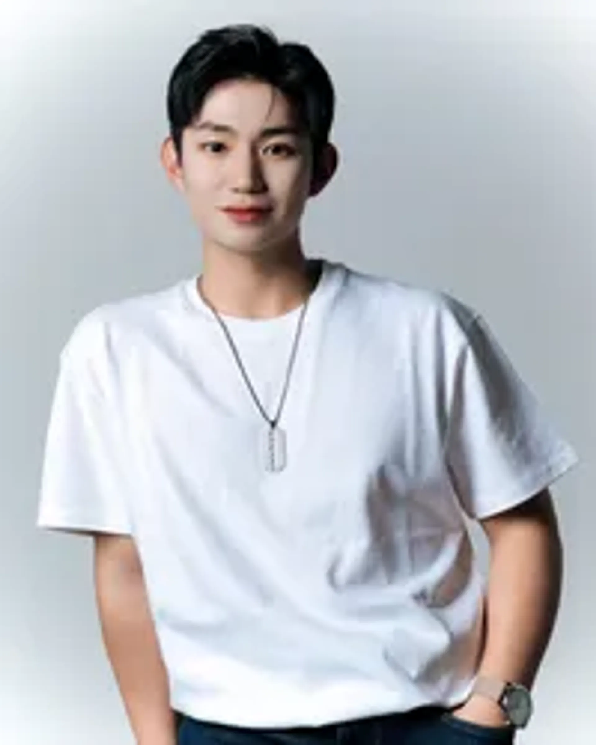 이횽균