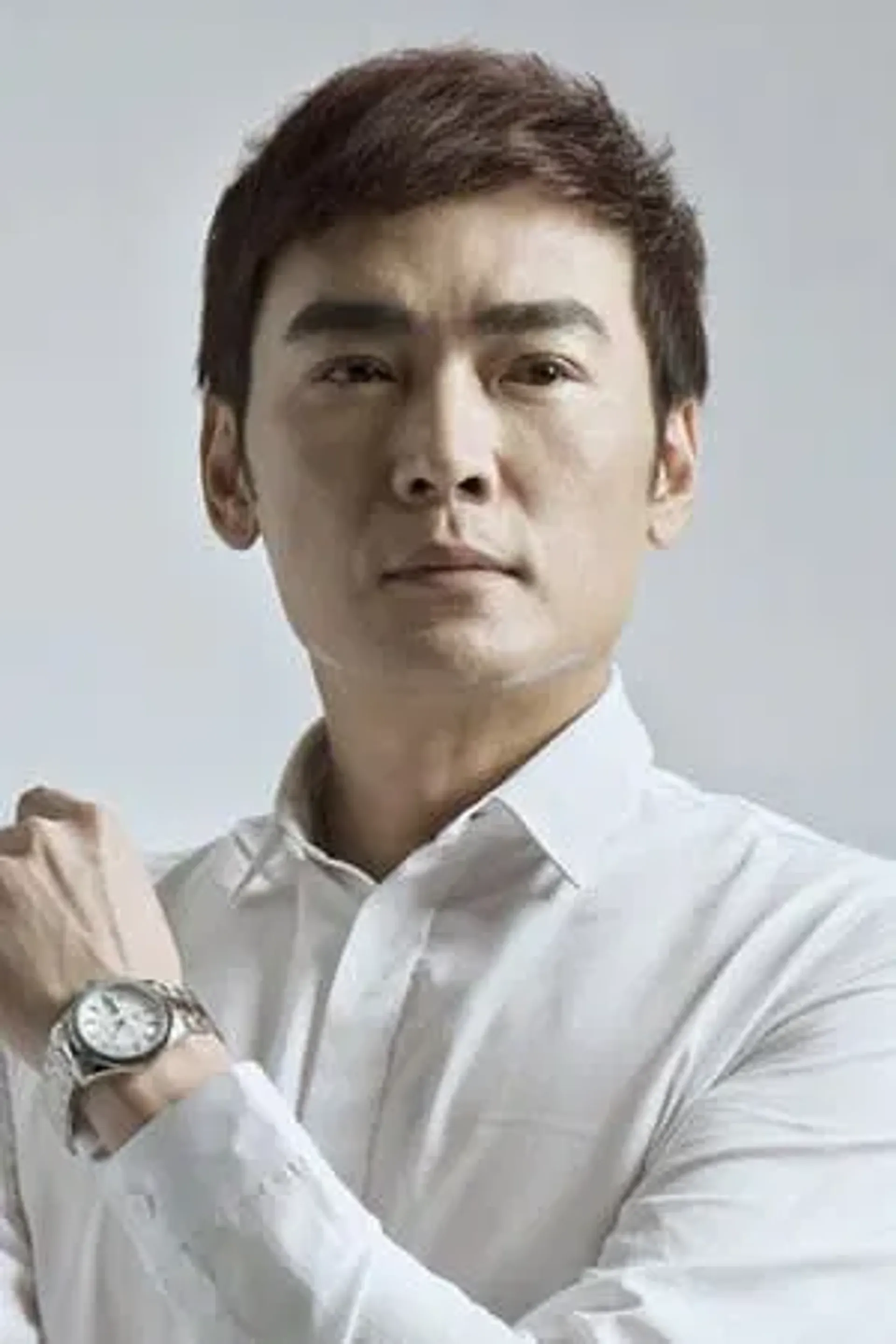 초은준