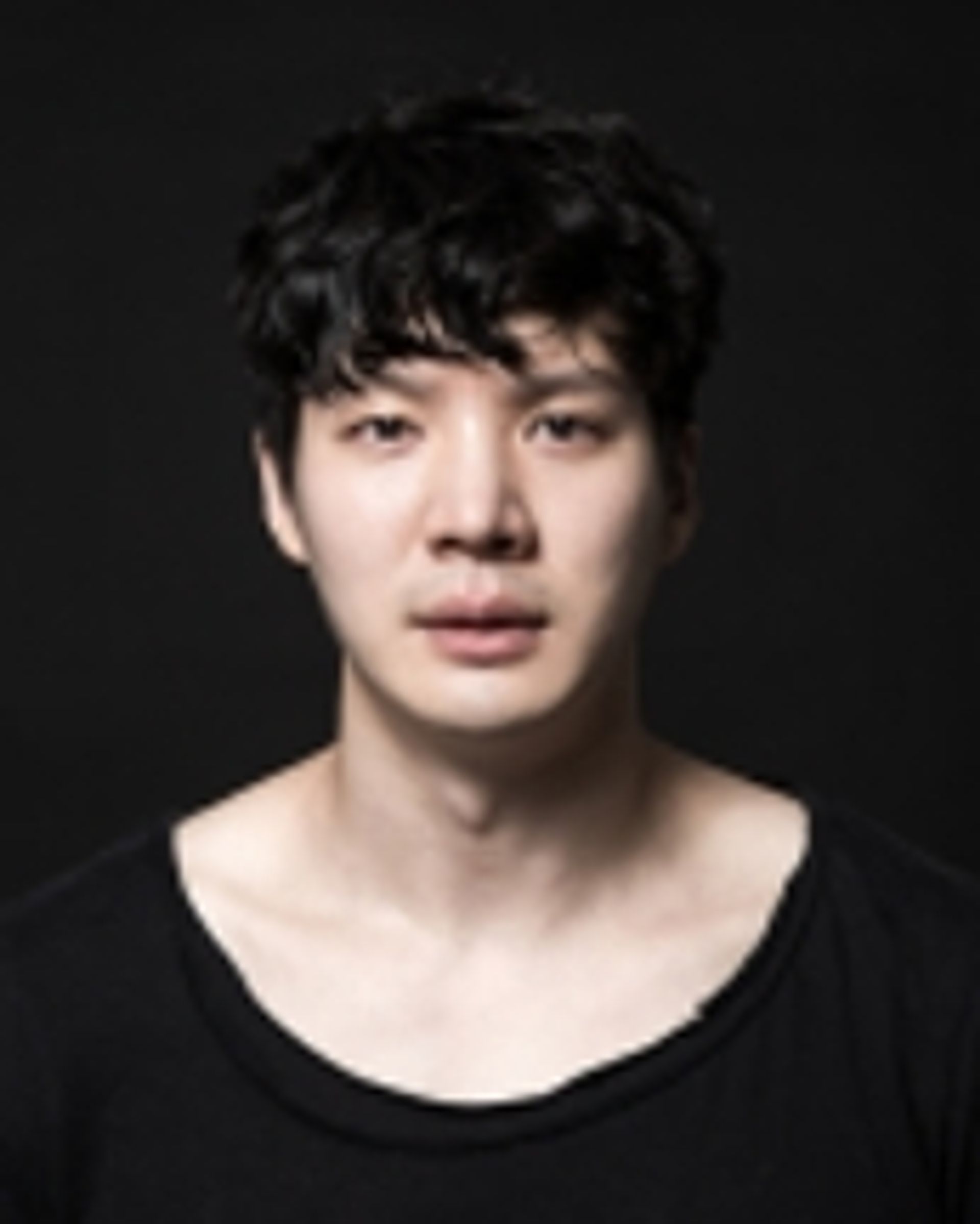 조민욱