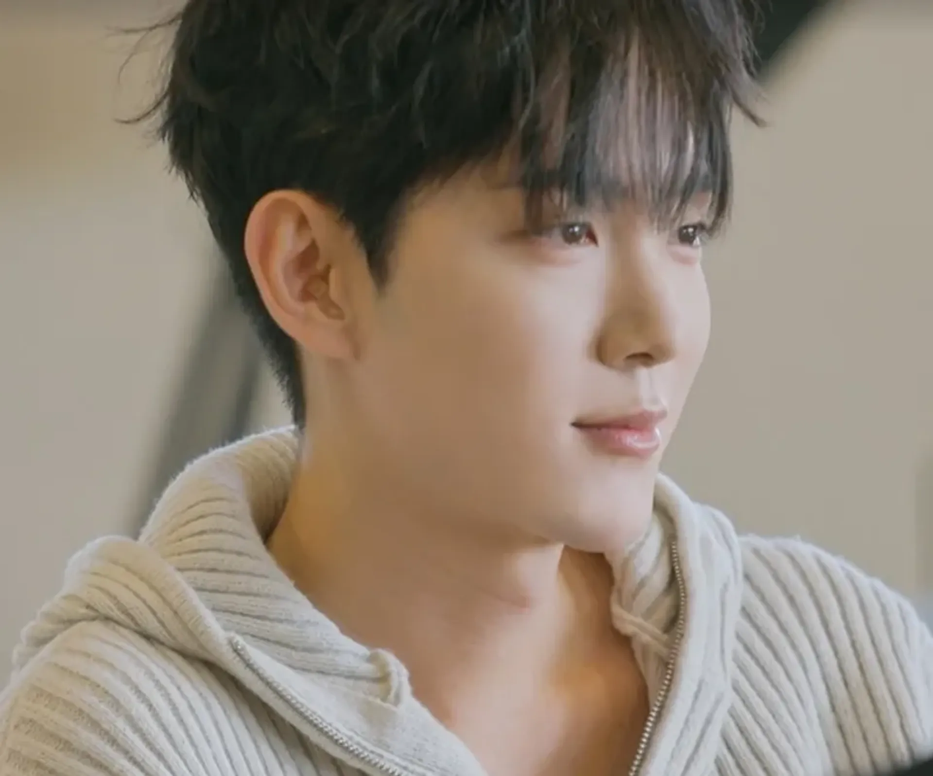 이관우
