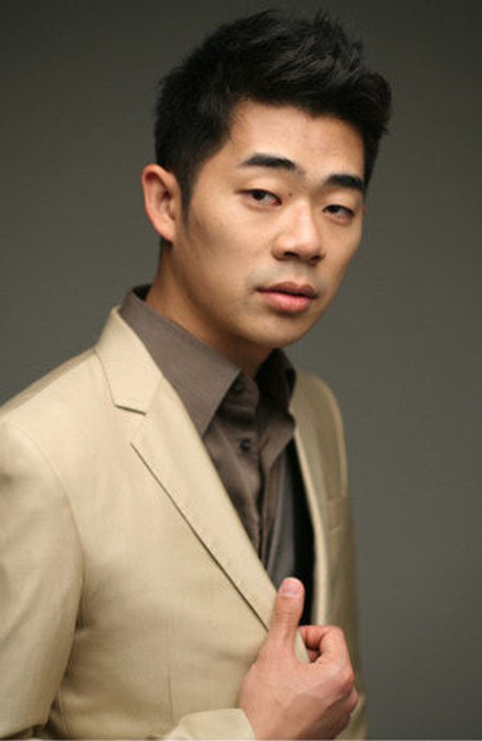 김기욱