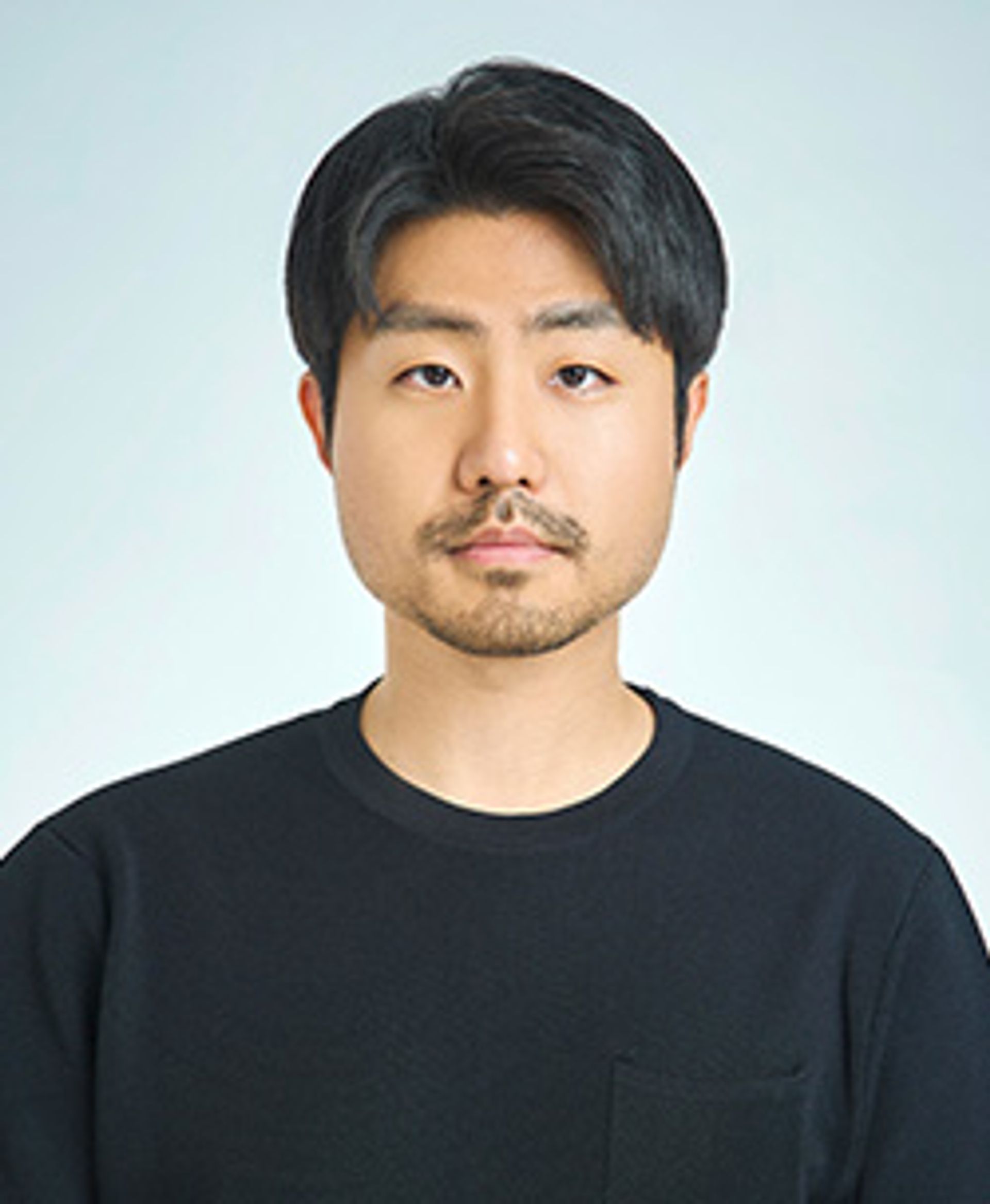 신재민