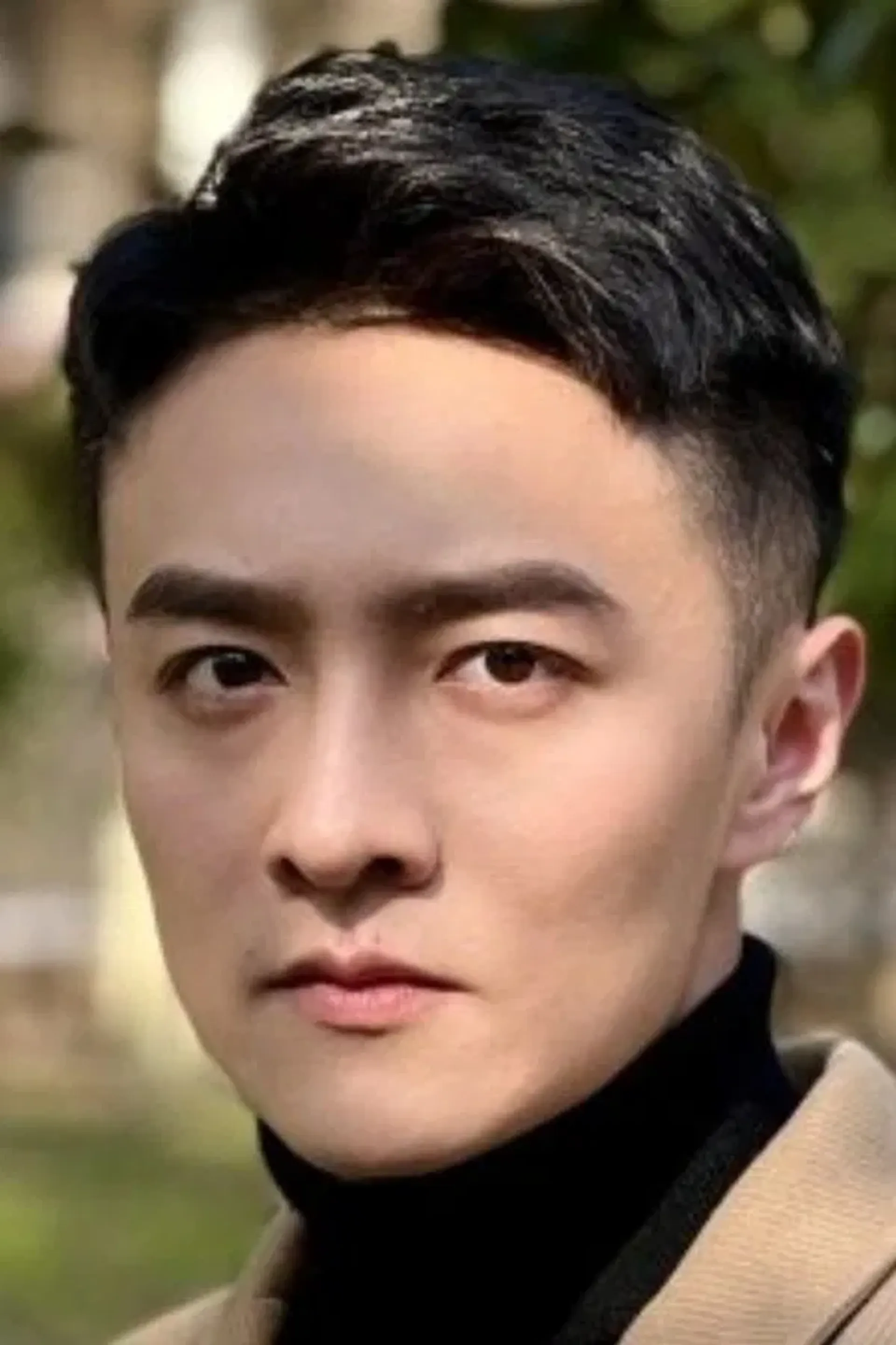 초준진