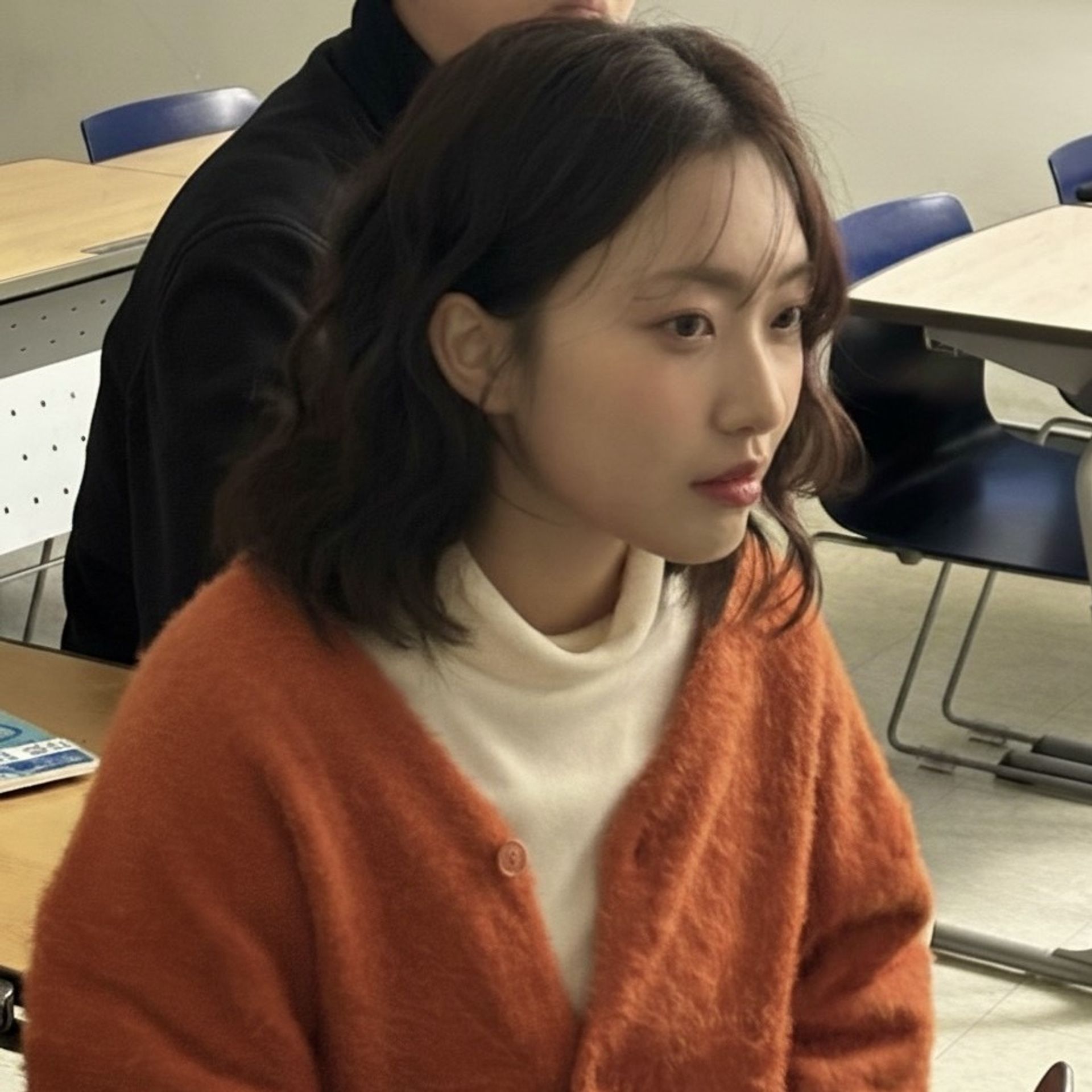 김지윤