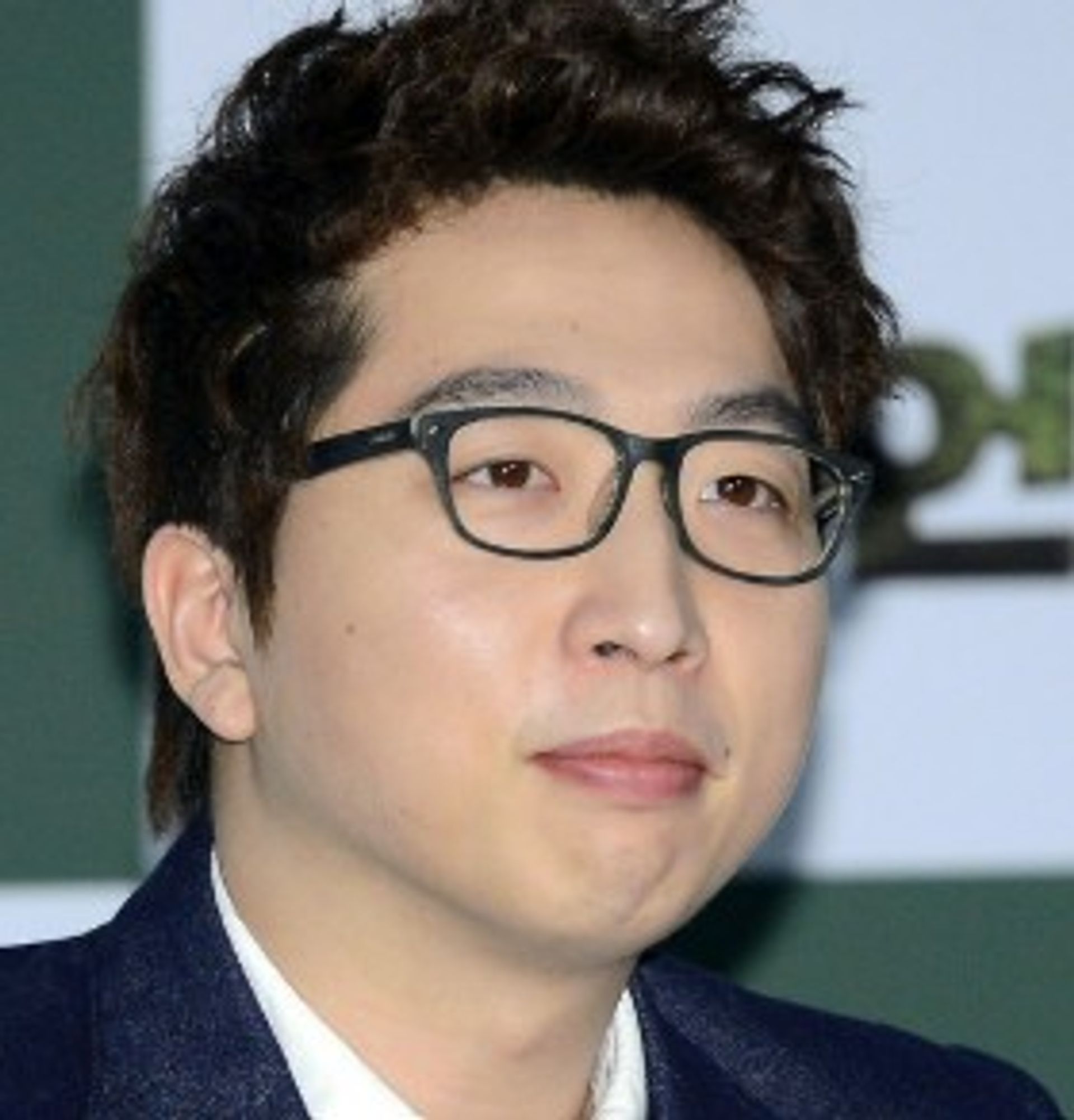 정범균