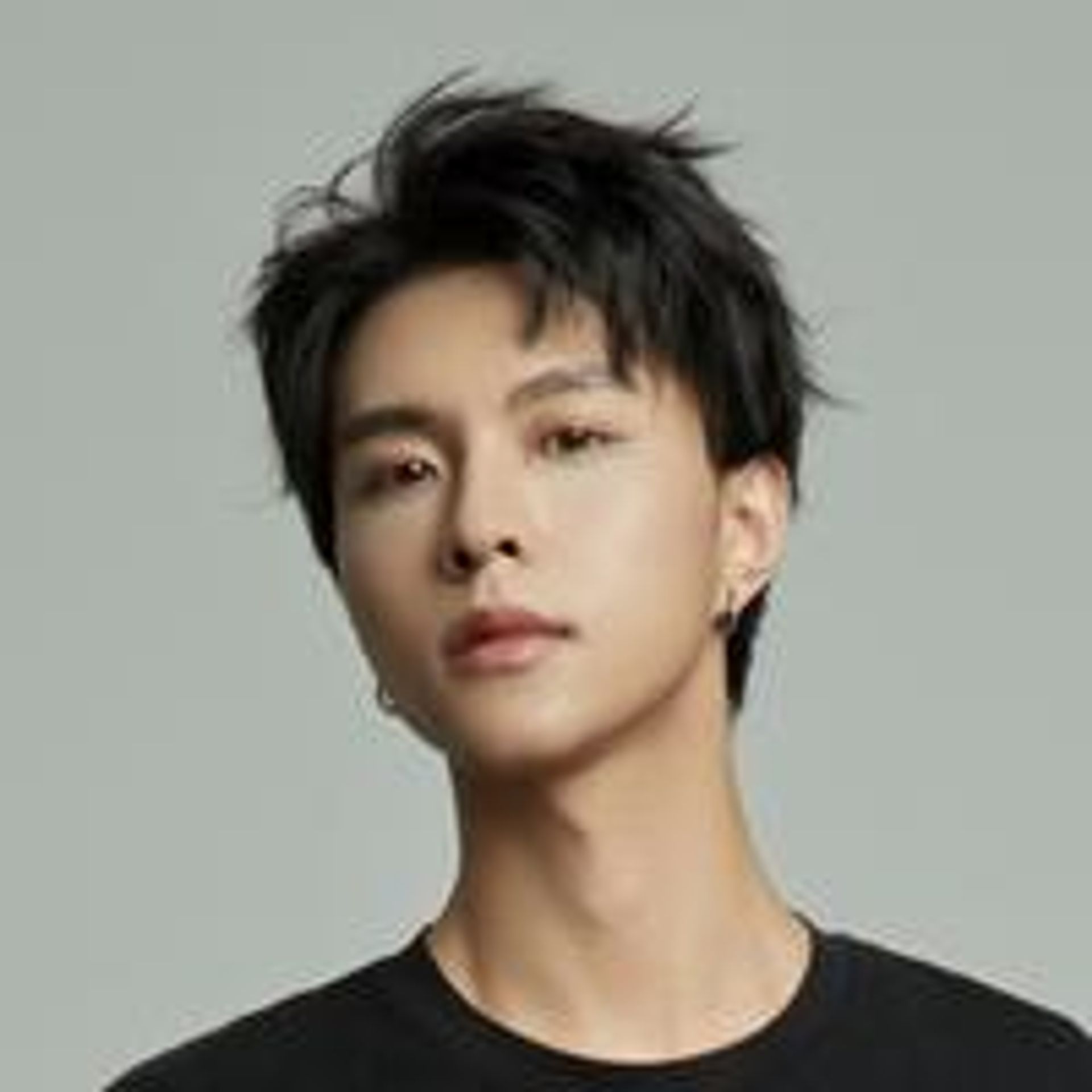 이홍우