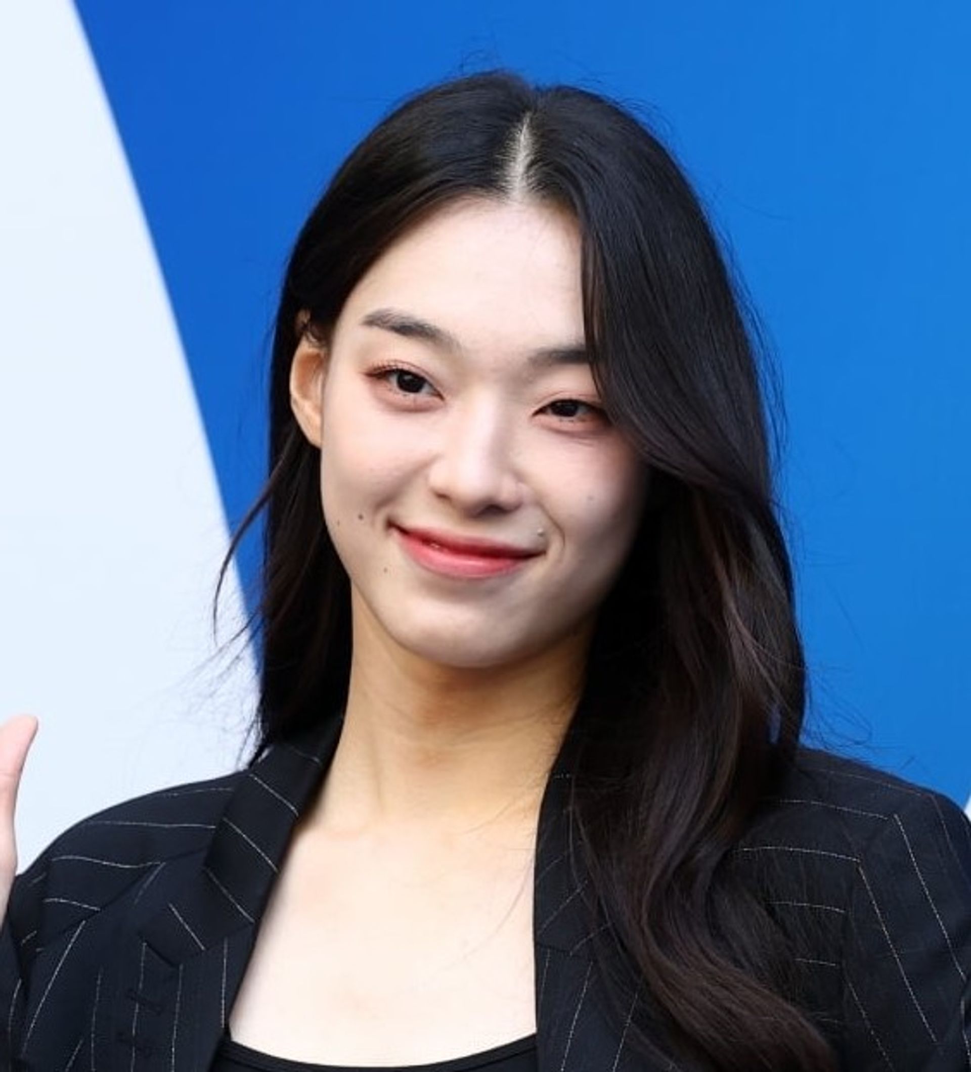 김설희