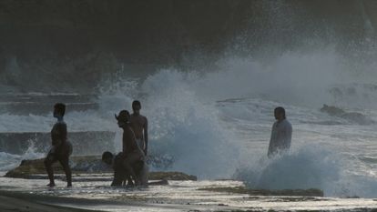λ μμΌλλ μ΄μ¦ μΈμ±ν°λ μλ μ